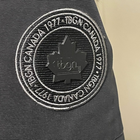 Women small Toboggan winter coat - Picture 5 of 7